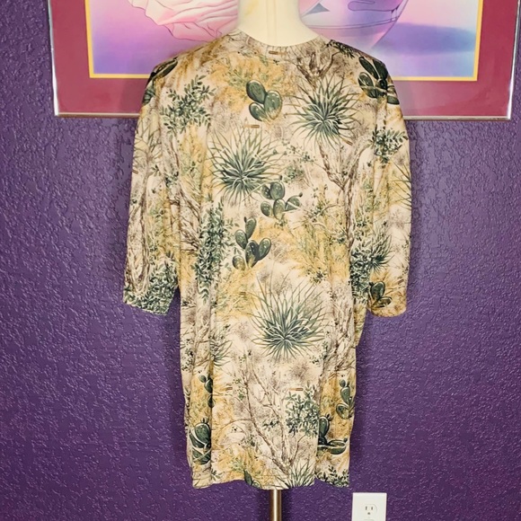 game guard original Other - Men’s Camo shirt •SZ XL